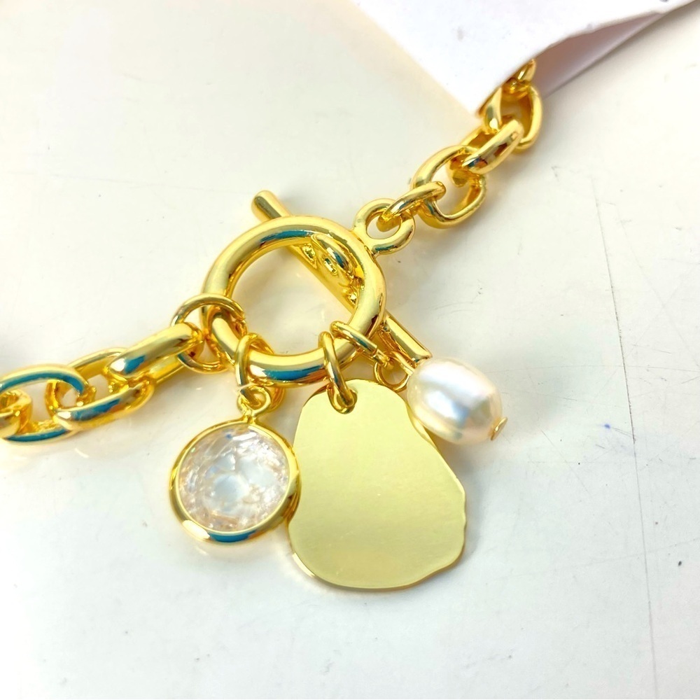 NWT * LOFT Toggle Charm Bracelet in Gold - Picture 4 of 12